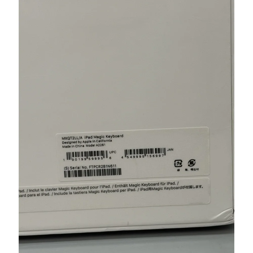 Apple Magic Keyboard 11